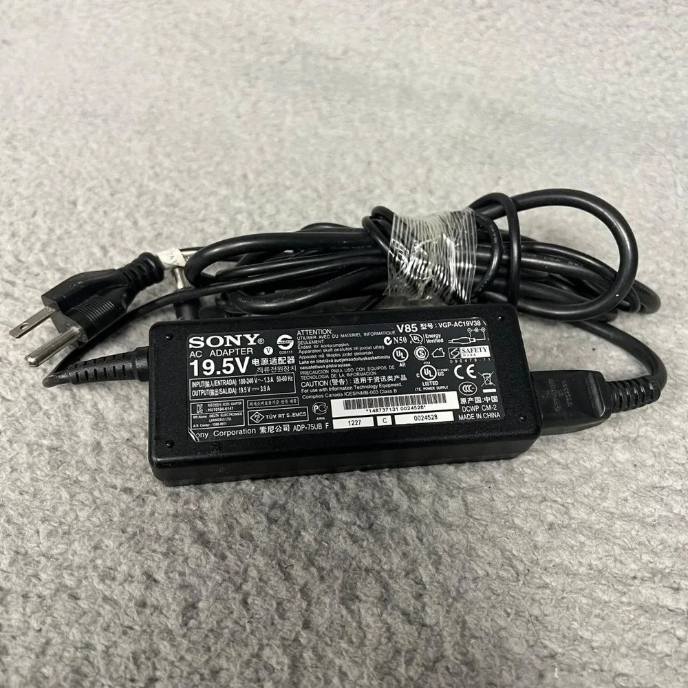 OEM Sony AC Adapter‎ 19.5V Vaio Laptop Charger Power Supply Genuine VGP-AC19V38